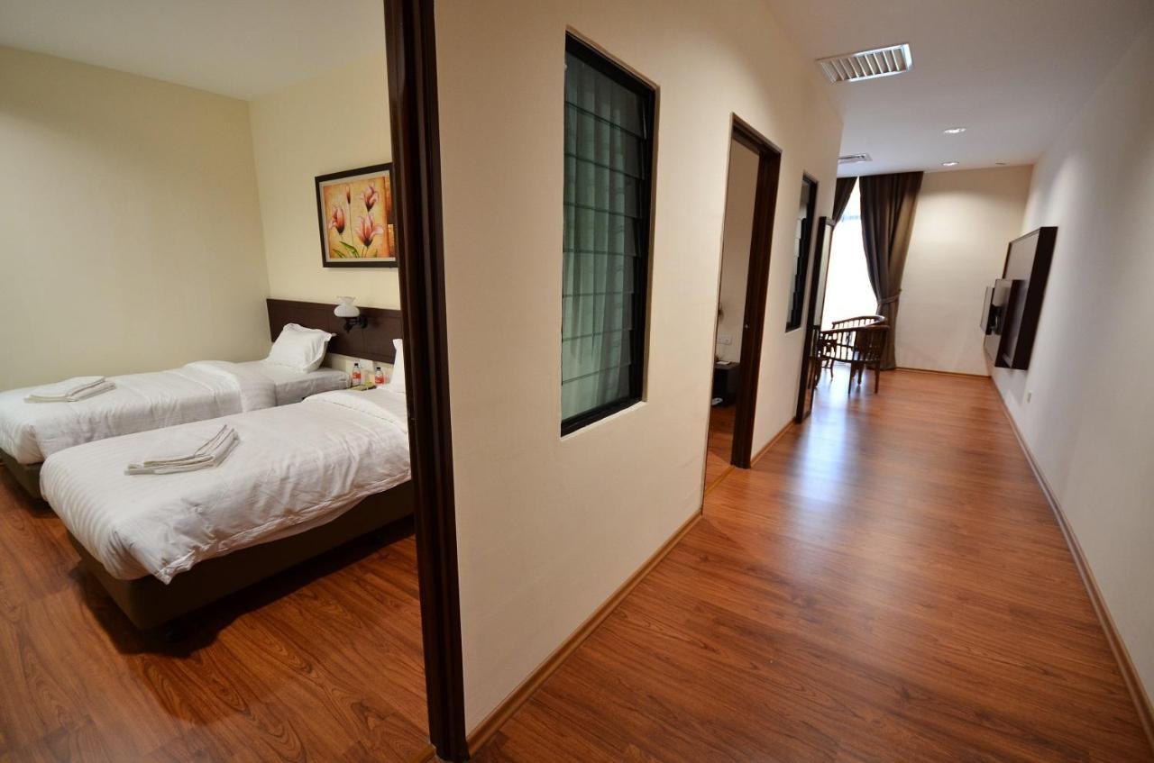 906 Riverside Hotel Malacca Екстериор снимка