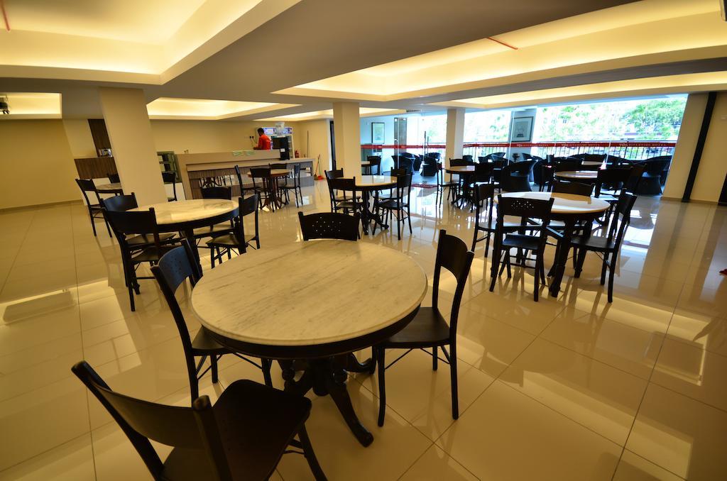 906 Riverside Hotel Malacca Екстериор снимка