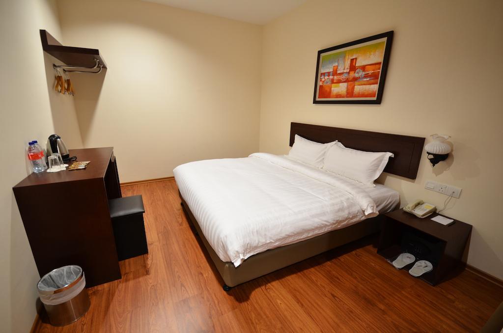 906 Riverside Hotel Malacca Екстериор снимка