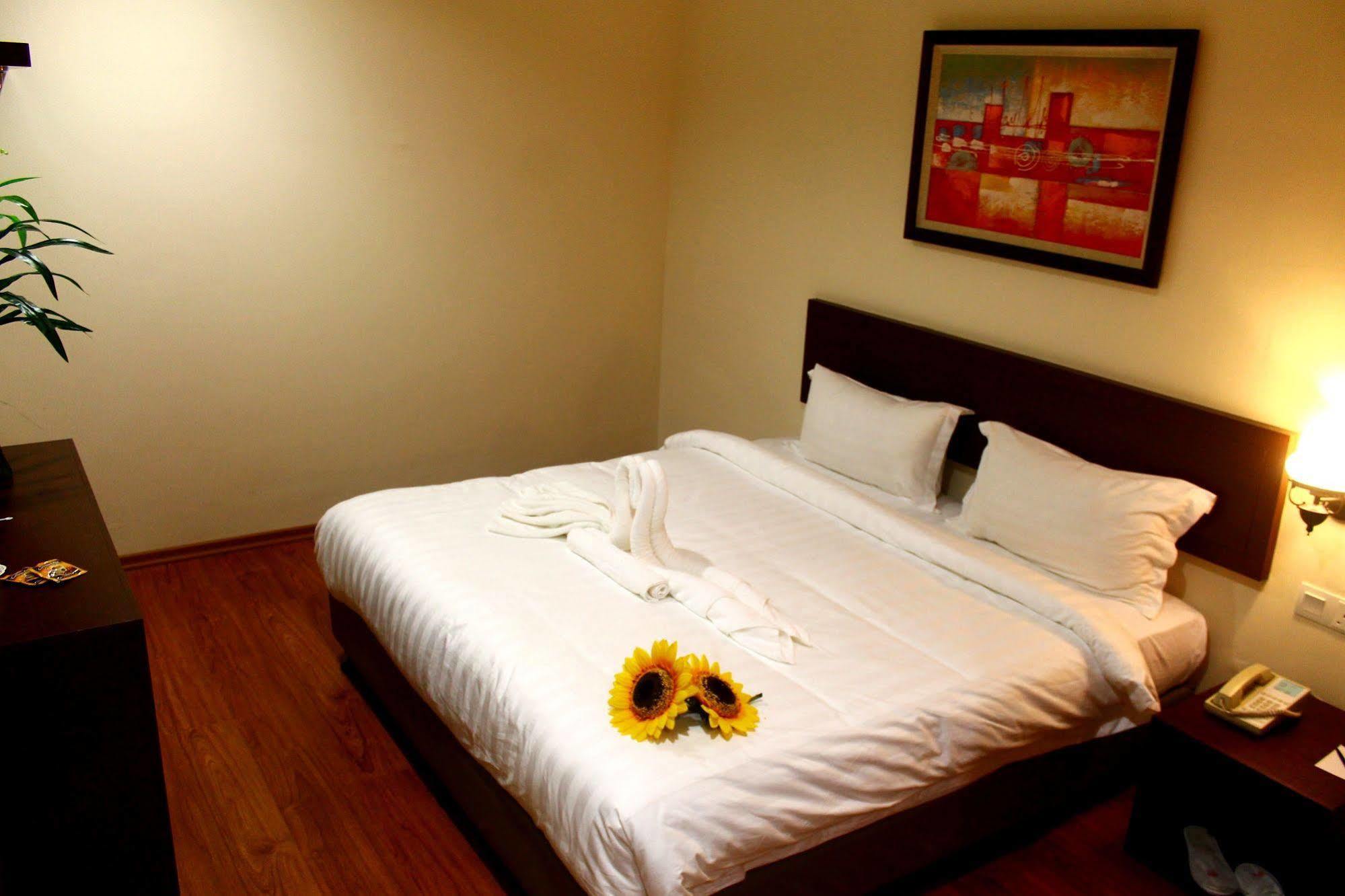 906 Riverside Hotel Malacca Екстериор снимка